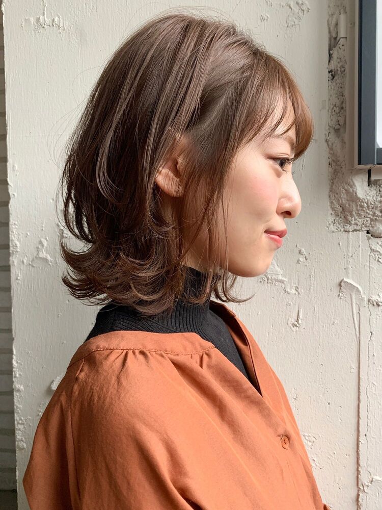 ひし形シルエット愛されミディアム外ハネパーマ Agnos 青山 アグノス アオヤマ 平野 七海のヘアスタイル情報 Yahoo Beauty