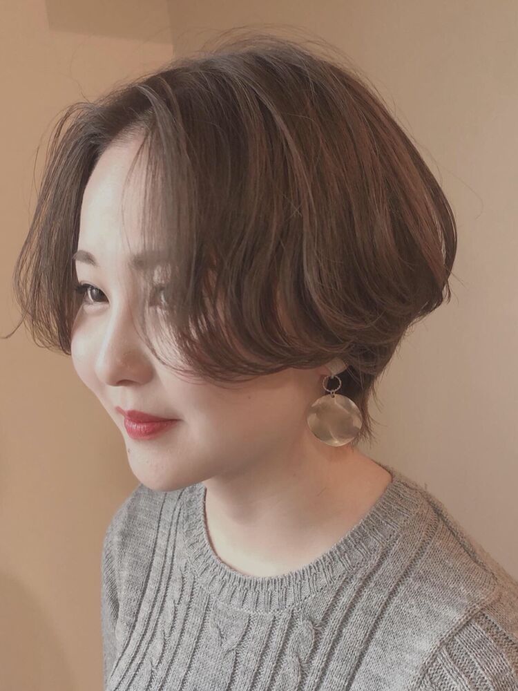 ハンサムショート ミルクティーベージュ ハイトーンカラーが得意 池袋 Loveley ラベリー Loveley Kaedeの髪型 ヘアスタイル ヘアカタログ情報 Yahoo Beauty ヤフービューティー