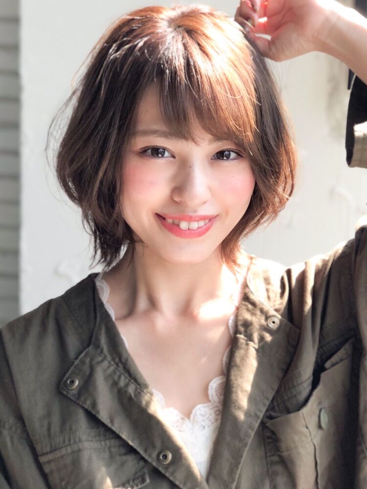 大人かわいいレイヤーショートボブ Dyplus 表参道 ディプラス 鎗田聖乃の髪型 ヘアスタイル ヘアカタログ情報 Yahoo Beauty ヤフービューティー