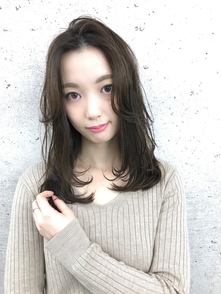 セミロング ミディアム センター分け 冬カラー Iki イキ しまだけーすけのヘアスタイル情報 Yahoo Beauty