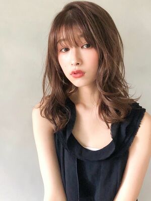 年夏 パーマロングの新着ヘアスタイル 髪型 ヘアアレンジ Yahoo Beauty