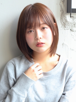 ストレート ミディアムの髪型 ヘアスタイル ヘアカタログ 人気順 2ページ目 Yahoo Beauty ヤフービューティー