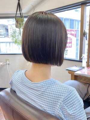 22年夏 ストレートボブの人気ヘアスタイル 髪型 ヘアアレンジ Yahoo Beauty