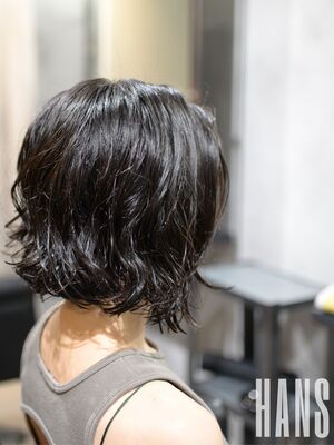 パーマ 切りっぱなしボブの髪型 ヘアスタイル ヘアカタログ 人気順 Yahoo Beauty ヤフービューティー