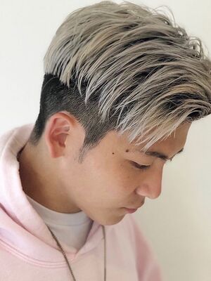21年秋冬 メンズ 銀髪の新着ヘアスタイル 髪型 ヘアアレンジ Yahoo Beauty