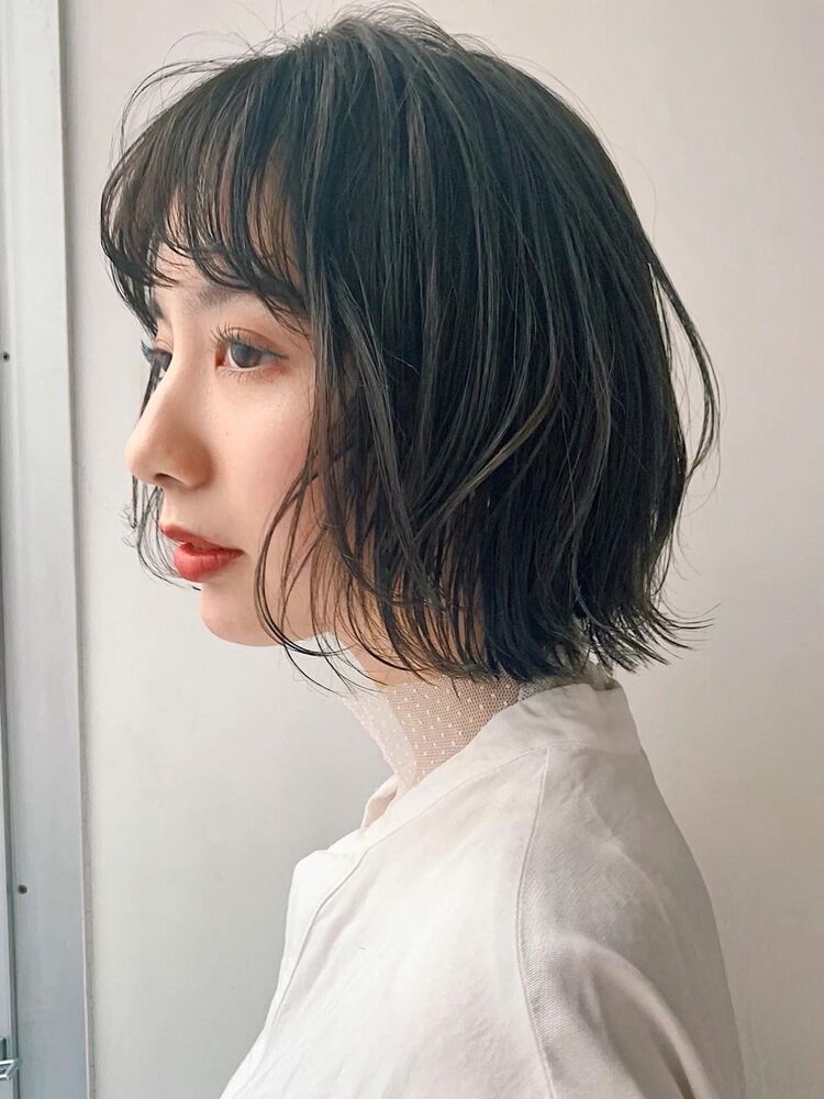 Lipps銀座安田愛佳 外ハネレイヤーボブ大人可愛い透明感ダークカラー Yasudamanakaのヘアスタイル情報 Yahoo Beauty