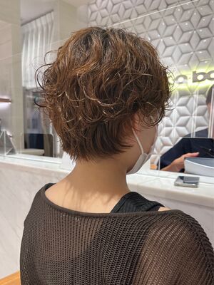 ゆるふわパーマ ショートの髪型 ヘアスタイル ヘアカタログ 人気順 Yahoo Beauty ヤフービューティー