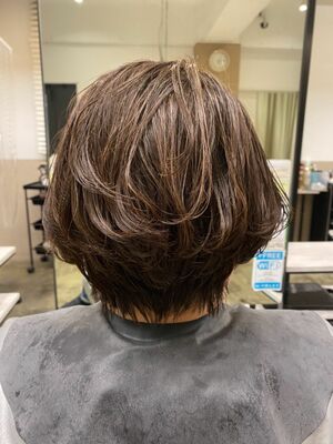 年秋冬 前下がりボブの新着ヘアスタイル 髪型 ヘアアレンジ Yahoo Beauty