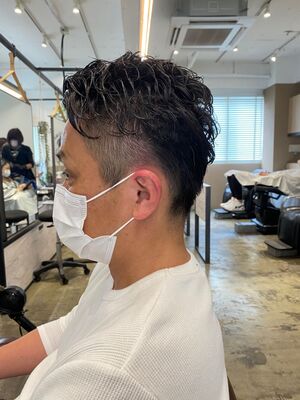 21年夏 メンズ 40代 パーマの新着ヘアスタイル 髪型 ヘアアレンジ Yahoo Beauty