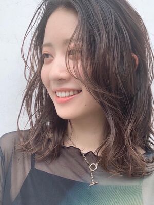 21年夏 鎖骨ミディアムの新着ヘアスタイル 髪型 ヘアアレンジ Yahoo Beauty