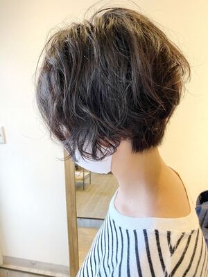 21年秋冬 ショートパーマの新着ヘアスタイル 髪型 ヘアアレンジ Yahoo Beauty