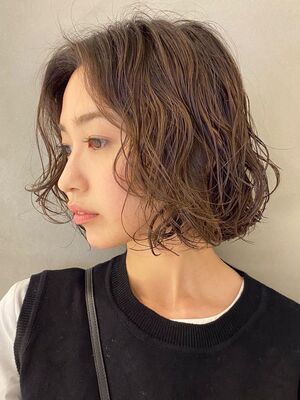 22年春 ボブパーマ ショートの人気ヘアスタイル 髪型 ヘアアレンジ Yahoo Beauty