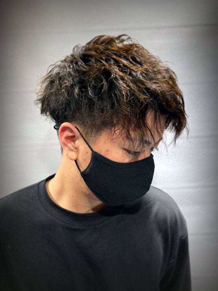 Vマッシュツイストスパイラルパーマ｜HIRO GINZA 六本木店（ヒロギンザ ロッポンギテン）井上大輔のヘアスタイル情報｜Yahoo! BEAUTY
