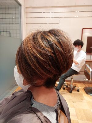 21年秋冬 50代 ミディアムの新着ヘアスタイル 髪型 ヘアアレンジ Yahoo Beauty