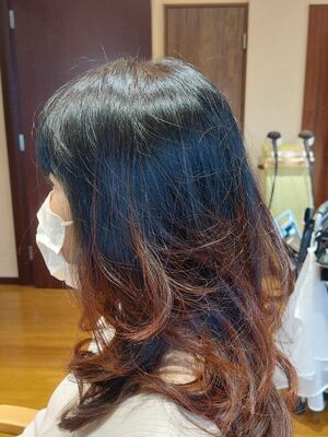 21年秋冬 50代ロングヘアーの新着ヘアスタイル 髪型 ヘアアレンジ Yahoo Beauty