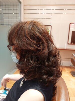 21年夏 50代髪型 ロングの新着ヘアスタイル 髪型 ヘアアレンジ Yahoo Beauty