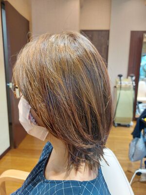 21年秋冬 50代 セミロングの新着ヘアスタイル 髪型 ヘアアレンジ Yahoo Beauty