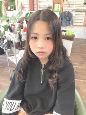 小学生 ロングの髪型 ヘアスタイル ヘアカタログ 人気順 Yahoo Beauty ヤフービューティー