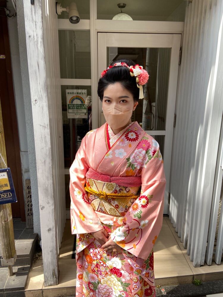 成人式後撮りで 振袖着付け 記念の新日本髪を お支度時間は1時間で完成 矢島美容室 ヤジマビヨウシツ 島田 千鶴の髪型 ヘアスタイル ヘアカタログ情報 Yahoo Beauty ヤフービューティー
