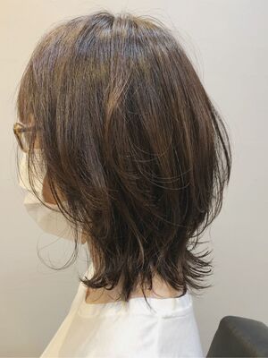 21年秋冬 ウルフカット ミディアムの新着ヘアスタイル 髪型 ヘアアレンジ Yahoo Beauty