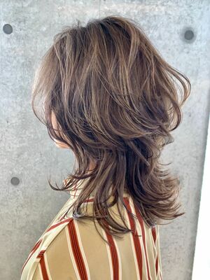21年秋冬 ハイライトカラー ミディアムの新着ヘアスタイル 髪型 ヘアアレンジ Yahoo Beauty