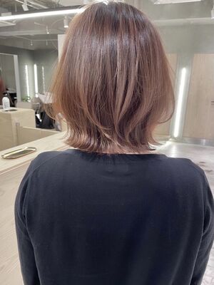 21年秋冬 レイヤー 段カット ミディアムの新着ヘアスタイル 髪型 ヘアアレンジ 2ページ目 Yahoo Beauty