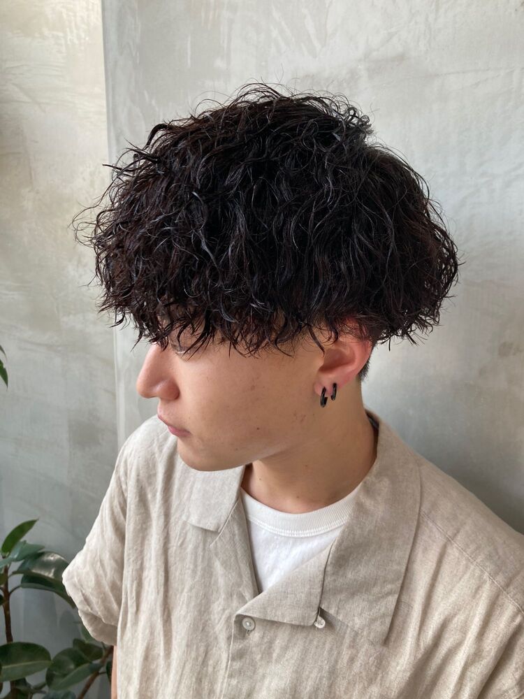 メンズパーマ人気爆発中 ツイストスパイラル 前下がりマッシュ Havana 渋谷 ハバナ シブヤ Havana 中島 駿のヘアスタイル情報 Yahoo Beauty