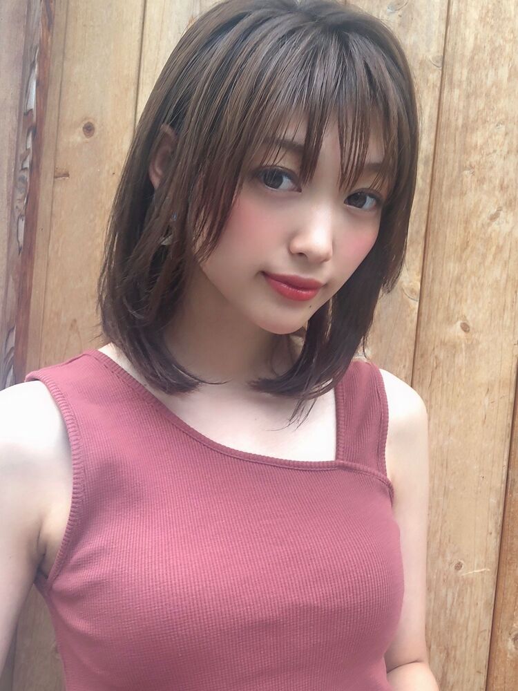 Kayak渋谷 小室里奈 前髪あり 愛されミディアム 小顔 前髪カット 渋谷駅徒歩3分 Honey Shibuya ハニー シブヤ Kayak 渋谷 小室里奈のヘアスタイル情報 Yahoo Beauty