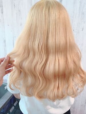 ホワイトベージュ レディースの新着ヘアスタイル 髪型 ヘアアレンジ