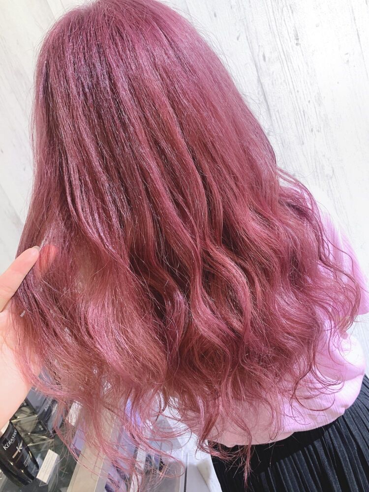 ピンクアッシュ ピンクベージュ ケアブリーチ 西崎 純佳の髪型 ヘアスタイル ヘアカタログ情報 Yahoo Beauty ヤフービューティー