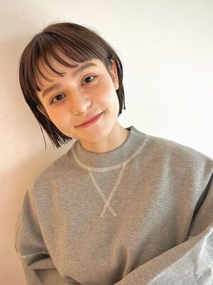 オン眉の髪型 ヘアスタイル ヘアカタログ 人気順 Yahoo Beauty ヤフービューティー