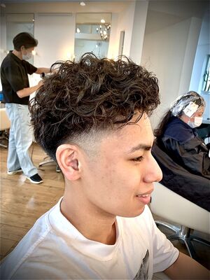21年秋冬 メンズ 宮城リョータ風パーマの新着ヘアスタイル 髪型 ヘアアレンジ Yahoo Beauty