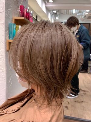 ウルフカット ショートの髪型 ヘアスタイル ヘアカタログ 人気順 Yahoo Beauty ヤフービューティー