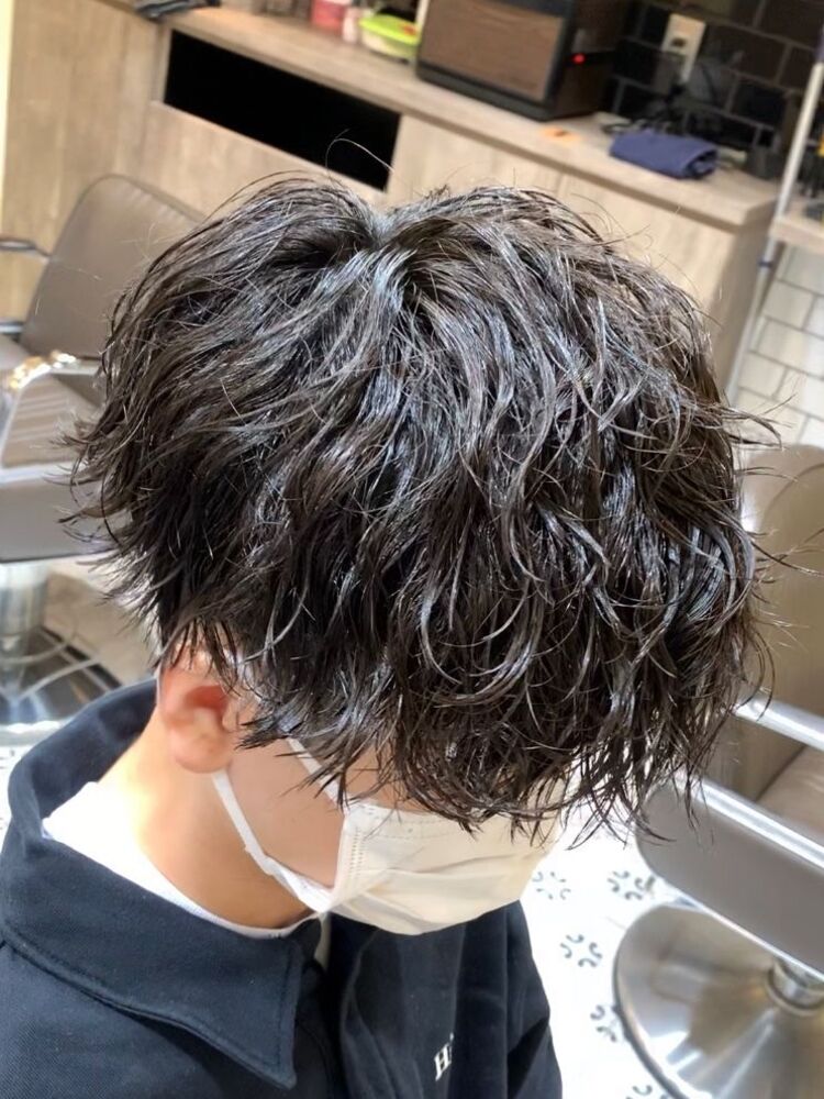 波巻きパーマ メンズパーマ ツイストスパイラル ニュアンスマッシュ スパイラルパーマ Groomer S Tokyo グルーマーズトウキョウ 佐藤龍 フェード スペインカールの髪型 ヘアスタイル ヘアカタログ情報 Yahoo Beauty ヤフービューティー