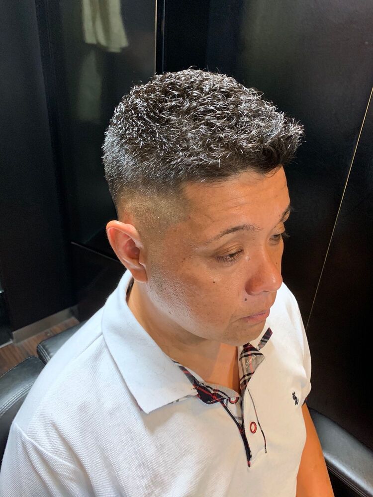 フェード&amp;形状記憶パーマ！｜HIRO GINZA BARBER SHOP 神楽坂店（ヒロギンザ バーバーショップ カグラザカテン）島 悠佑の