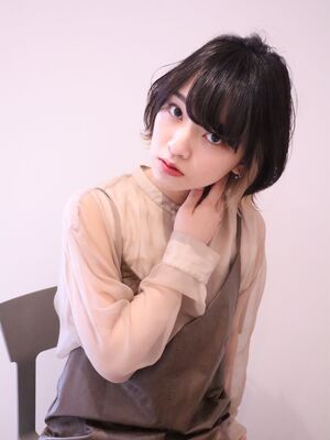 21年秋冬 レイヤーボブの新着ヘアスタイル 髪型 ヘアアレンジ 2ページ目 Yahoo Beauty