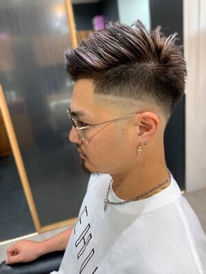 22年春 メンズ デザインカラー ミディアムの人気ヘアスタイル 髪型 ヘアアレンジ Yahoo Beauty