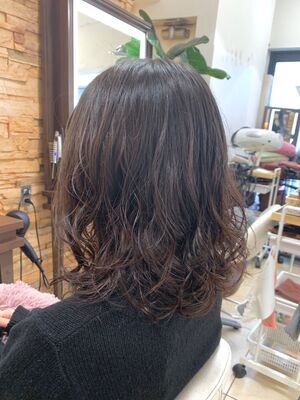 ゆるふわパーマ ミディアムの髪型 ヘアスタイル ヘアカタログ 人気順 Yahoo Beauty ヤフービューティー