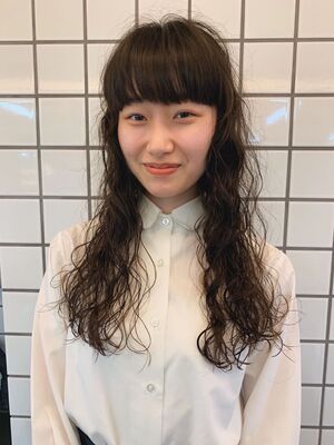 パーマ強め ロングの髪型 ヘアスタイル ヘアカタログ 人気順 Yahoo Beauty ヤフービューティー