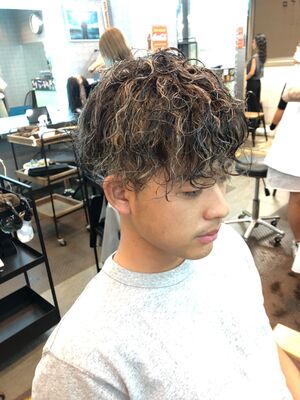 メンズ メッシュカラーの髪型 ヘアスタイル ヘアカタログ 人気順 2ページ目 Yahoo Beauty ヤフービューティー