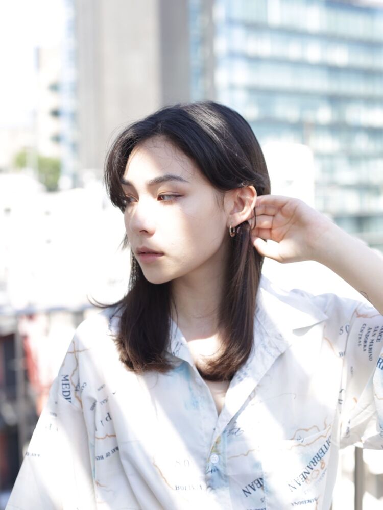 ストレートロングにくせ毛風パーマ Difino Akasaka ディフィーノアカサカ 高橋蛍介のヘアスタイル情報 Yahoo Beauty