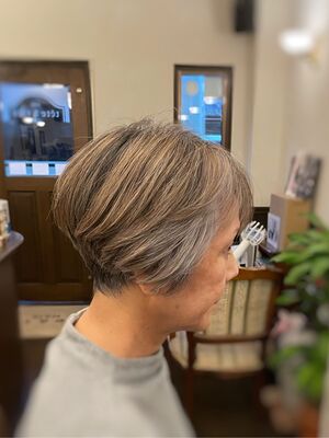 22年冬 60代 くせ毛 ショートボブの新着ヘアスタイル 髪型 ヘアアレンジ Yahoo Beauty