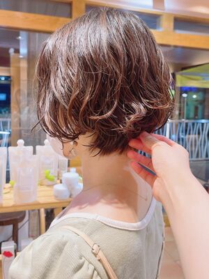 ショートボブ パーマの髪型 ヘアスタイル ヘアカタログ 人気順 Yahoo Beauty ヤフービューティー