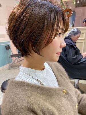 50代 ショートボブ 前髪ありの髪型 ヘアスタイル ヘアカタログ 人気順 Yahoo Beauty ヤフービューティー