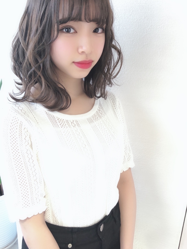 表参道lond 津賀雅也ミックスデジタルパーマミディアム 大人可愛いヘアスタイル 表参道lond 津賀雅也の髪型 ヘアスタイル ヘアカタログ情報 Yahoo Beauty ヤフービューティー