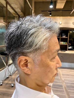 22年夏 メンズ 40代 ツーブロックパーマの人気ヘアスタイル 髪型 ヘアアレンジ Yahoo Beauty