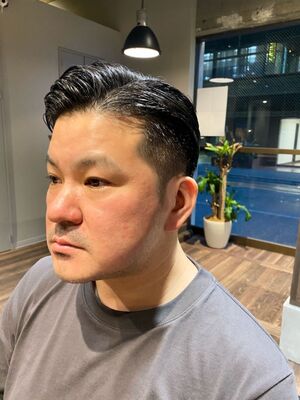 22年夏 メンズ 40代 七三の人気ヘアスタイル 髪型 ヘアアレンジ Yahoo Beauty