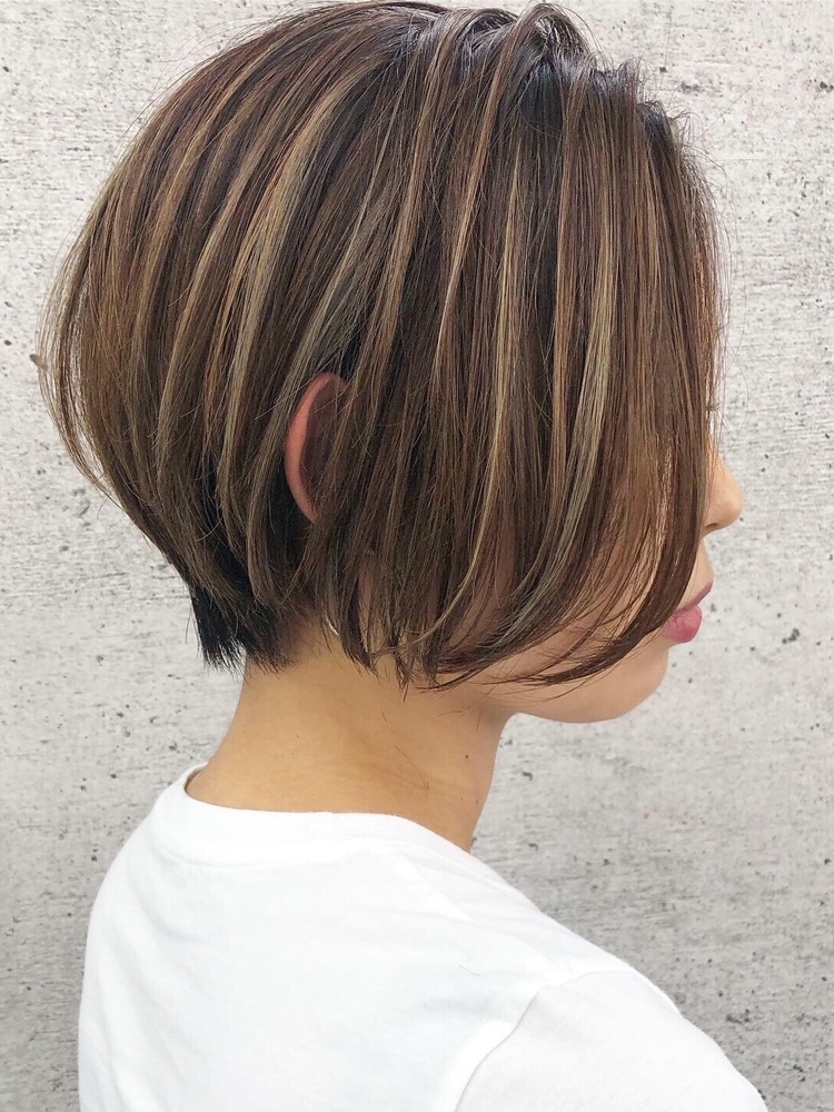 前下がりショートボブ ハイライト Iki Iki Tendoの髪型 ヘアスタイル ヘアカタログ情報 Yahoo Beauty ヤフービューティー