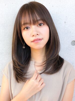 21年秋冬 大人可愛い セミロングの新着ヘアスタイル 髪型 ヘアアレンジ Yahoo Beauty