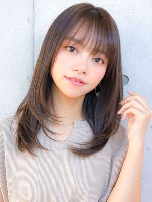 21年秋冬 レイヤー 段カット ロングの新着ヘアスタイル 髪型 ヘアアレンジ Yahoo Beauty